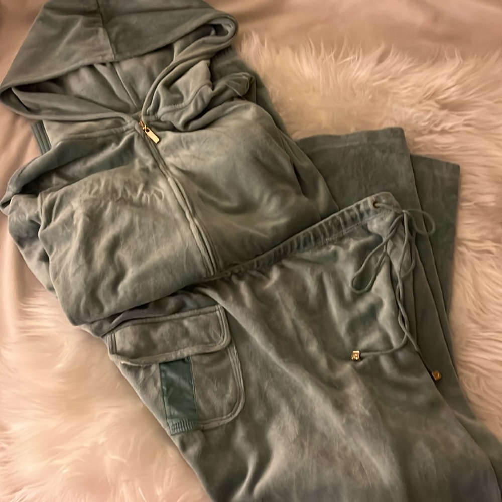 Y2K VS velour Hoodie & wide-leg pant